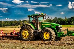 09-jan-stojan-201-a0004725-john-deere-7830-jesenice