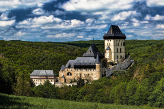 08-jan-stojan-401-imgp3297-karlstejn