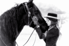 a0050809-bw
