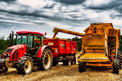 05-jan-stojan-200-imgp7350-traktor-zetor-11441-fronterra-prives-umega-a-kombajn-sampo-rosenlew-2065